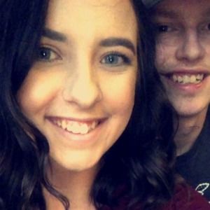 Meet your Posher, Makayla